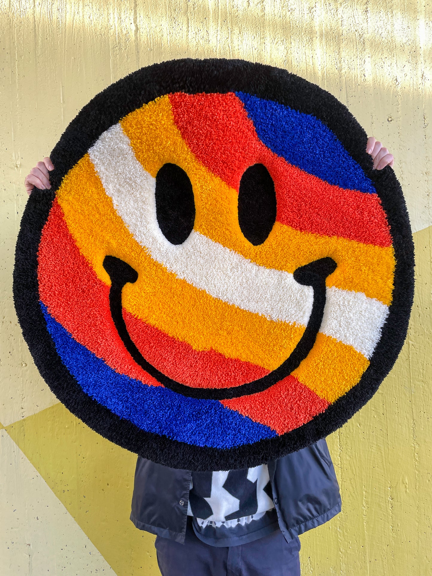 Trippy Smiley 3D Rug with Lines