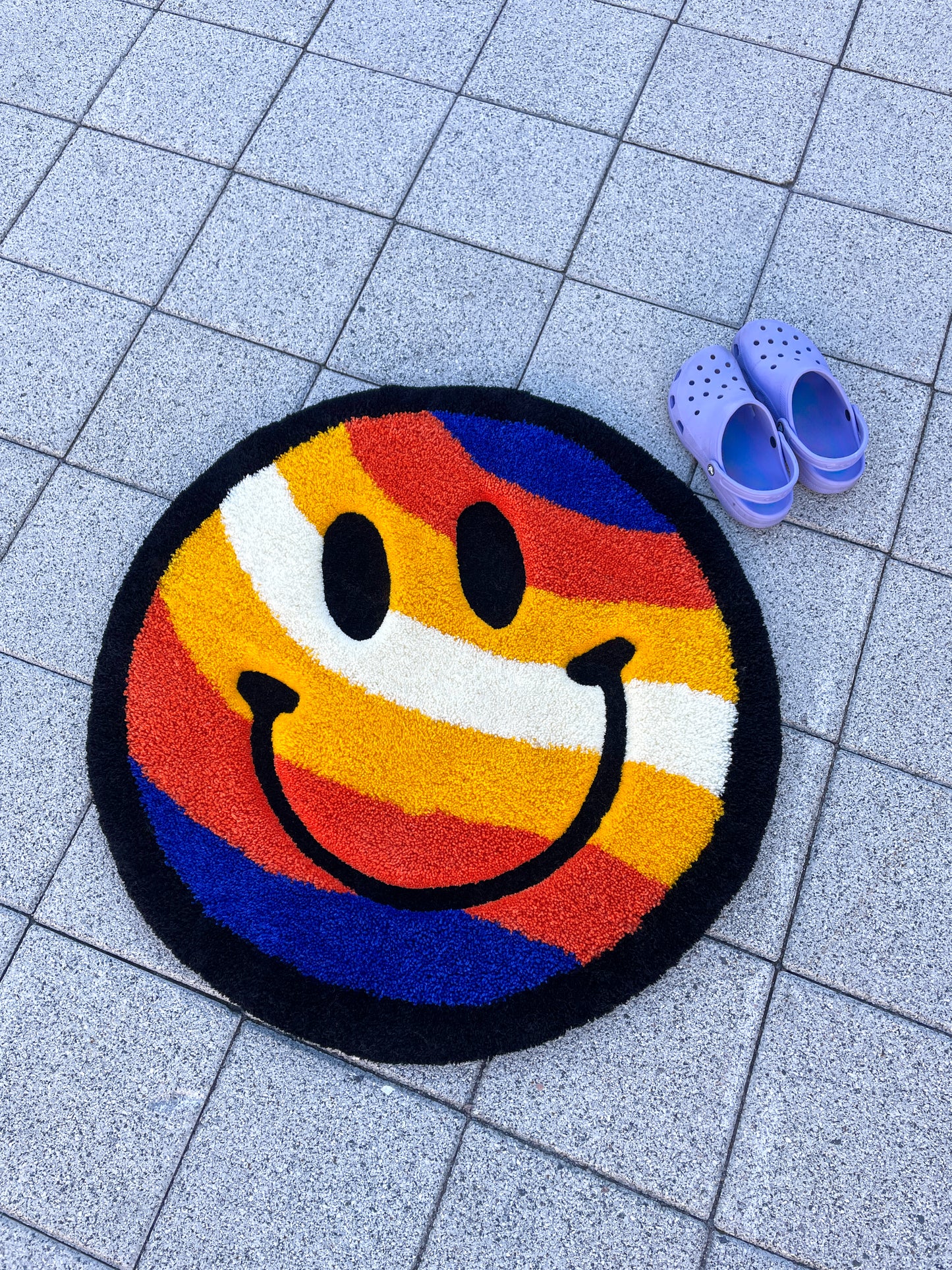 Trippy Smiley 3D Rug with Lines