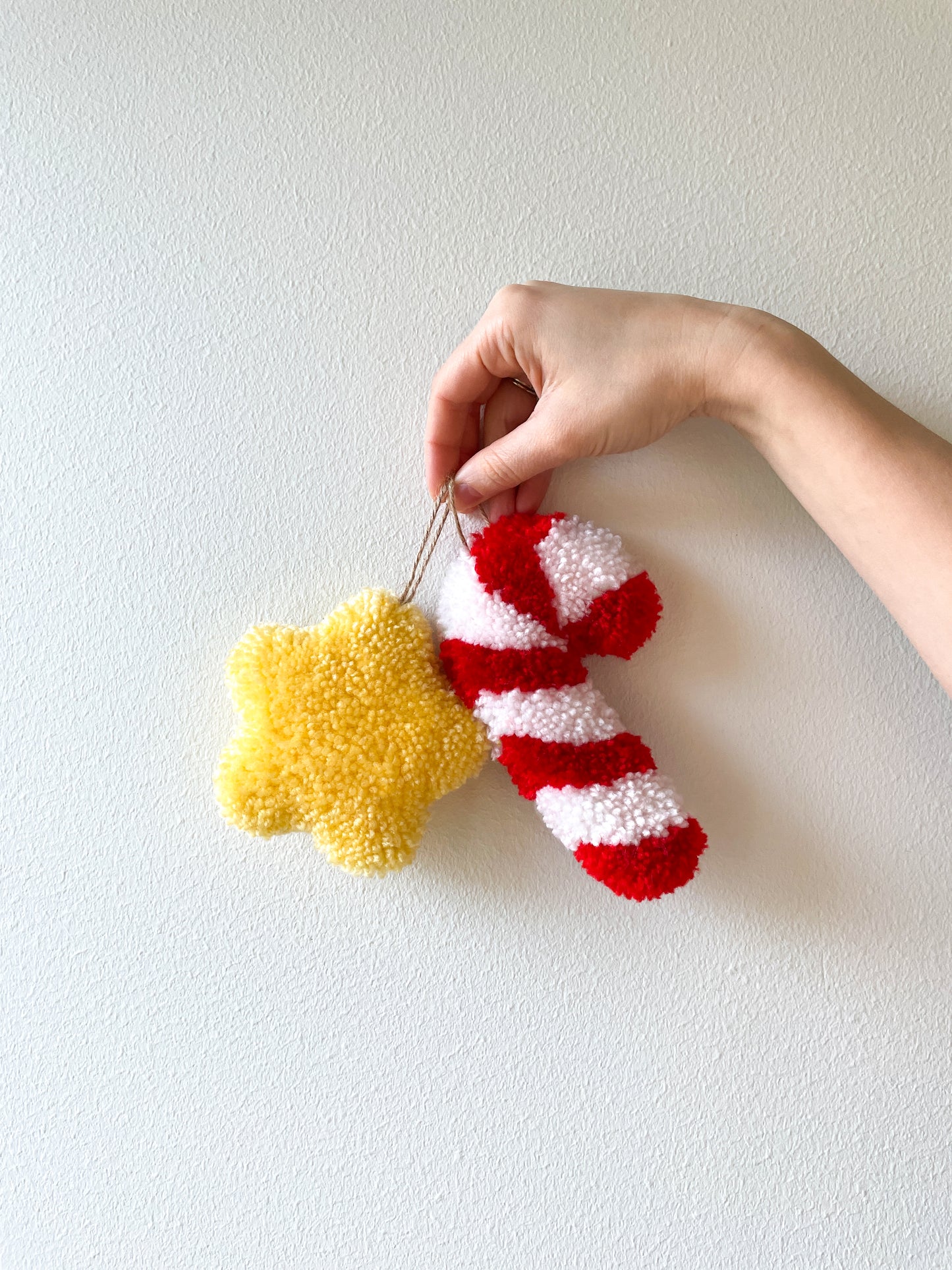 Christmas Decorations / Mini Rugs