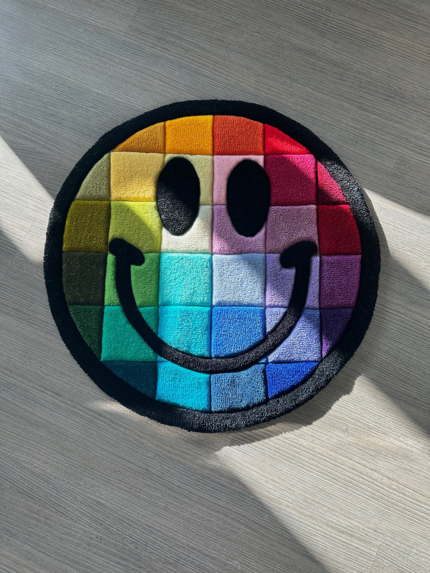 90cm Smiley Rug with 33 Colors