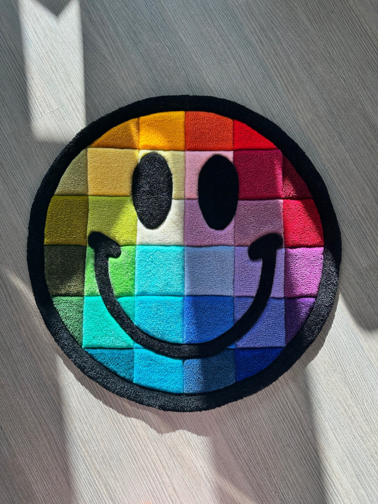 90cm Smiley Rug with 33 Colors